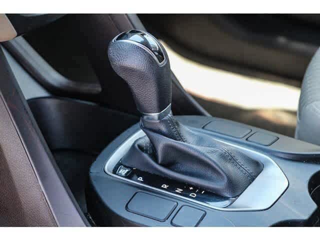 Thumbnail: 2017 Hyundai Santa Fe - 21