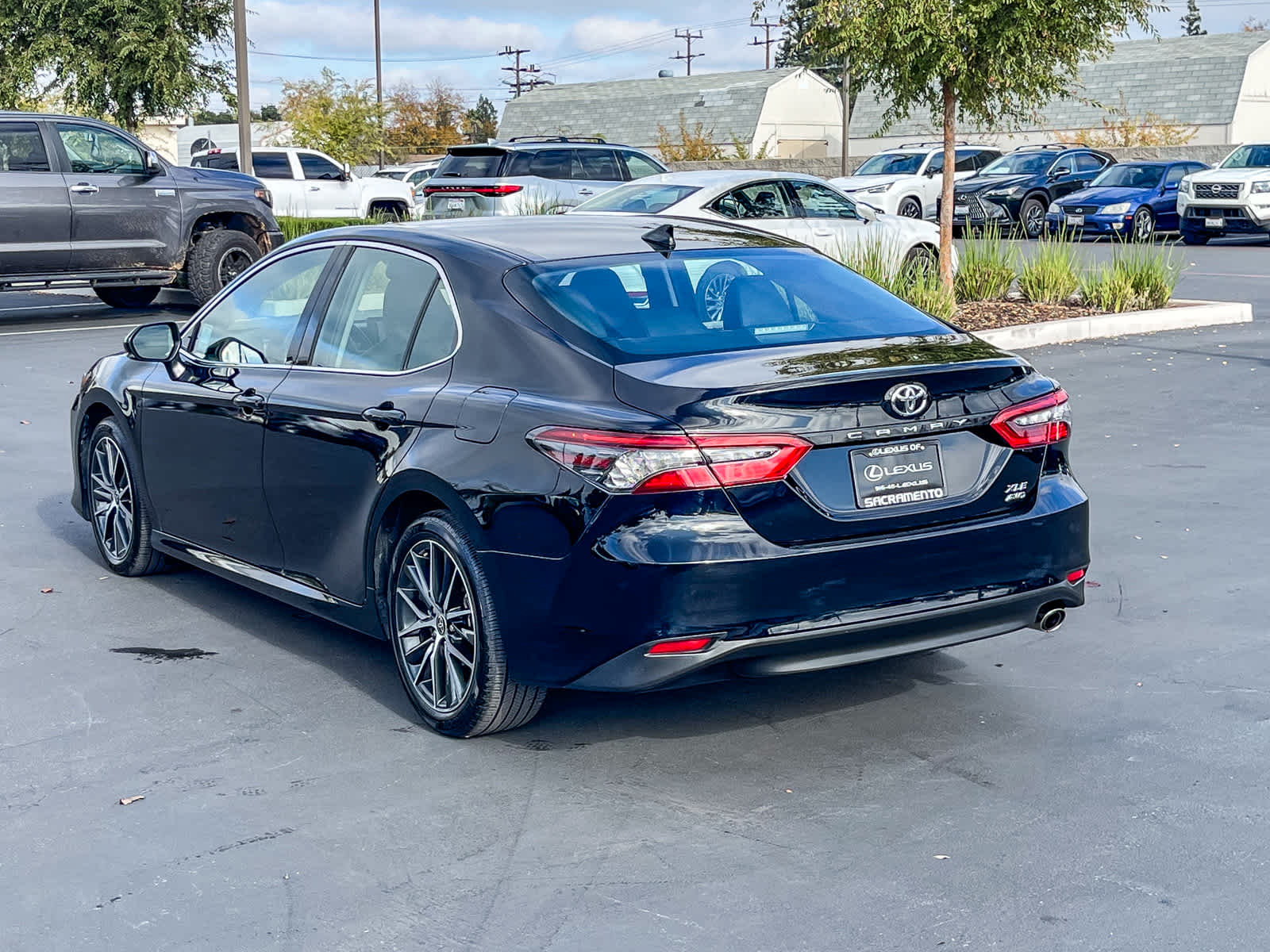 2024 Toyota Camry XLE photo 2