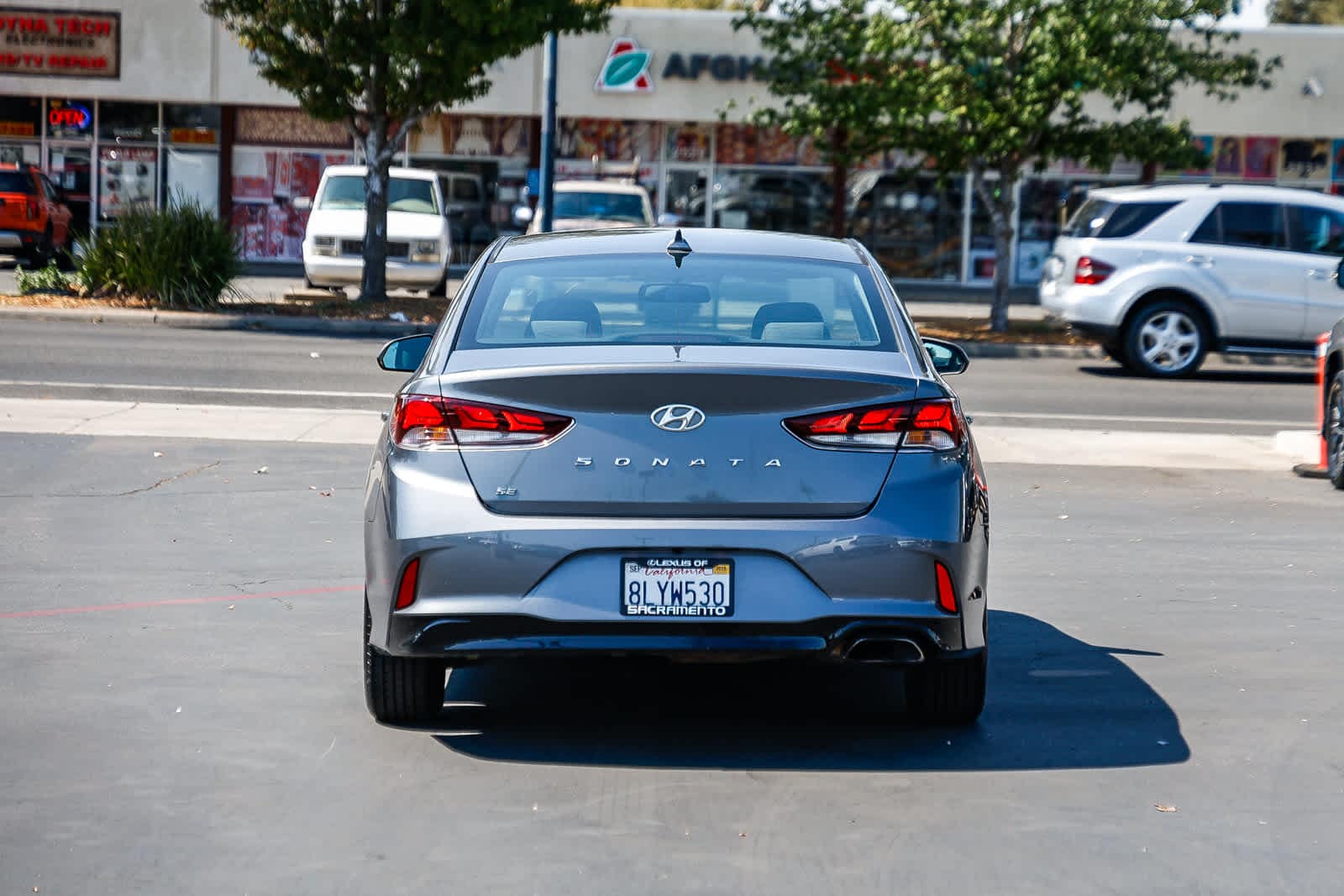 Thumbnail: 2019 Hyundai Sonata - 3