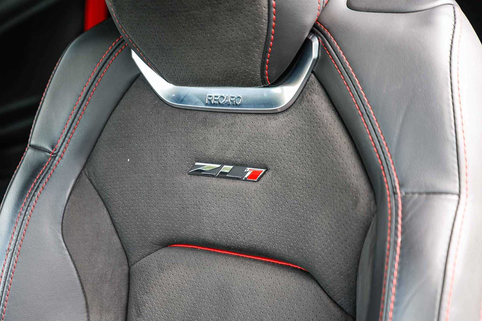 Thumbnail: 2017 Chevrolet Camaro - 22