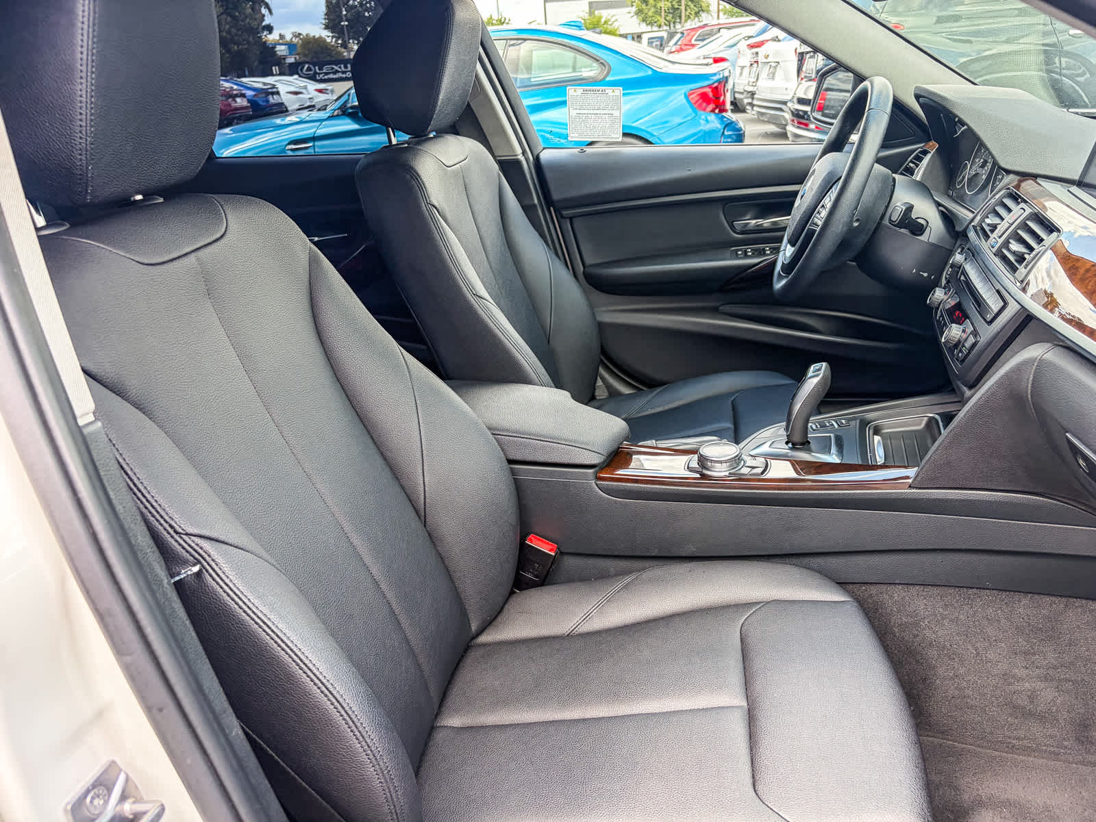 Thumbnail: 2014 BMW 3 Series - 15