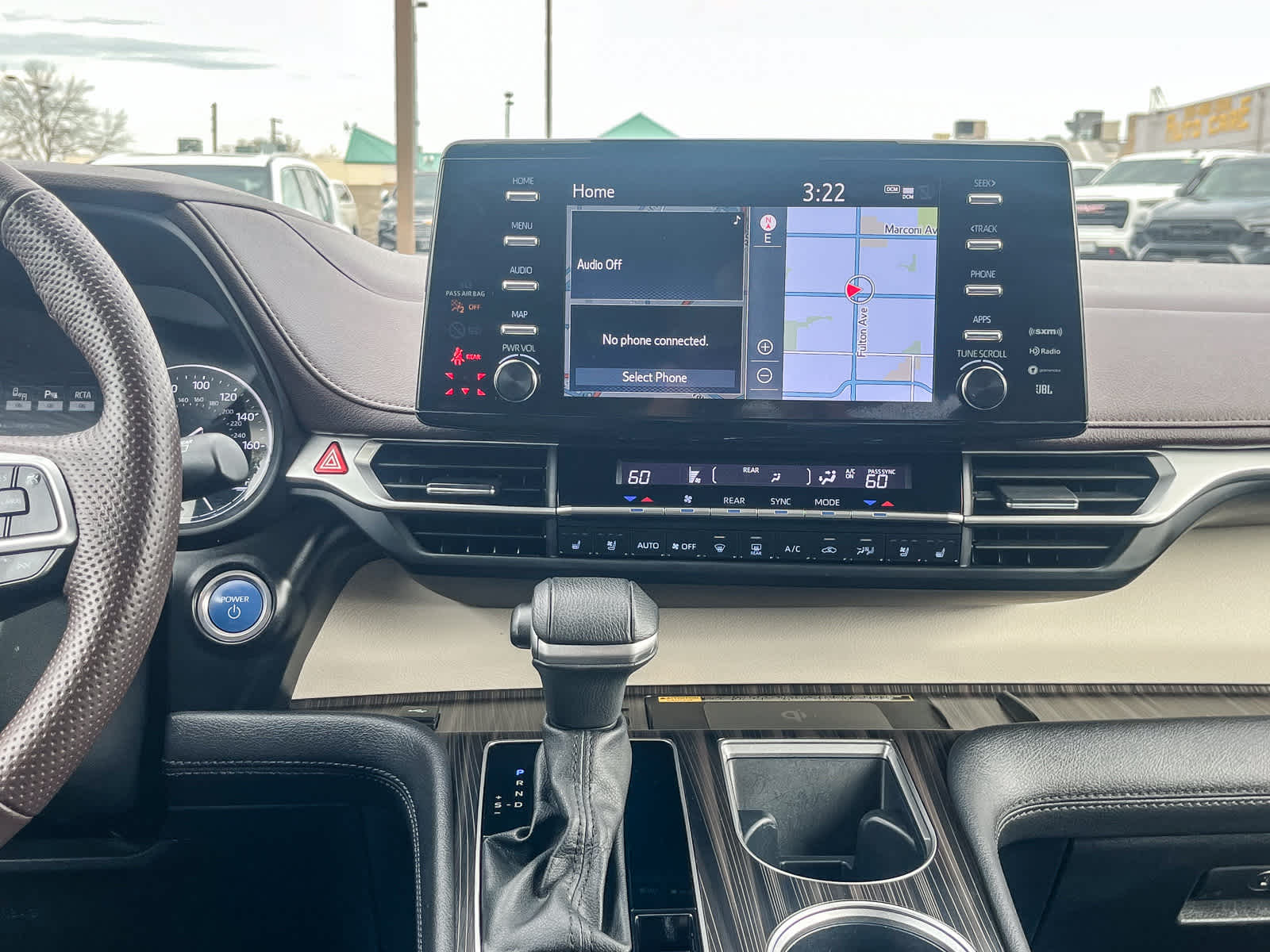 Thumbnail: 2024 Toyota Sienna - 12