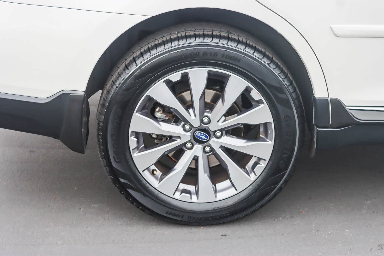 Thumbnail: 2017 Subaru Outback - 10