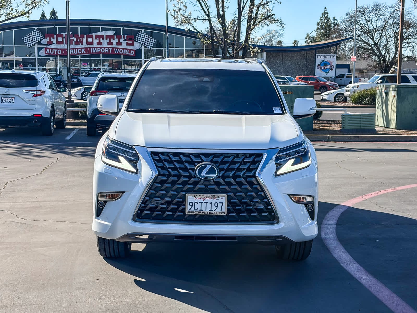 Thumbnail: 2022 Lexus GX - 6