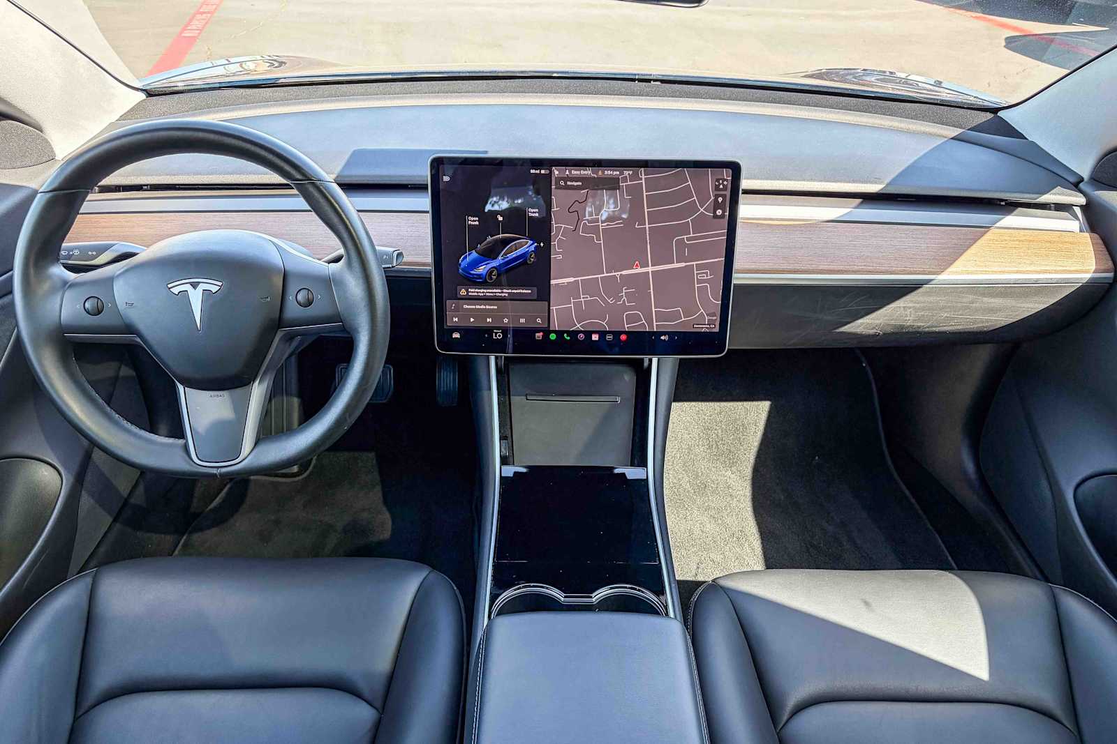 Thumbnail: 2018 Tesla Model 3 - 11