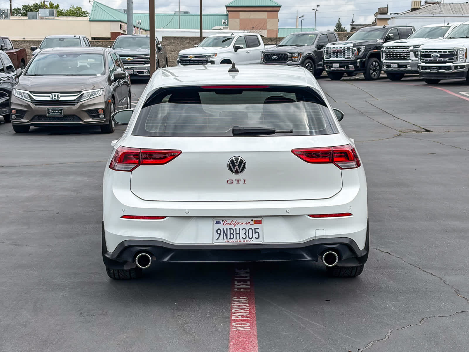 2022 Volkswagen Golf GTI 2.0T S photo 2
