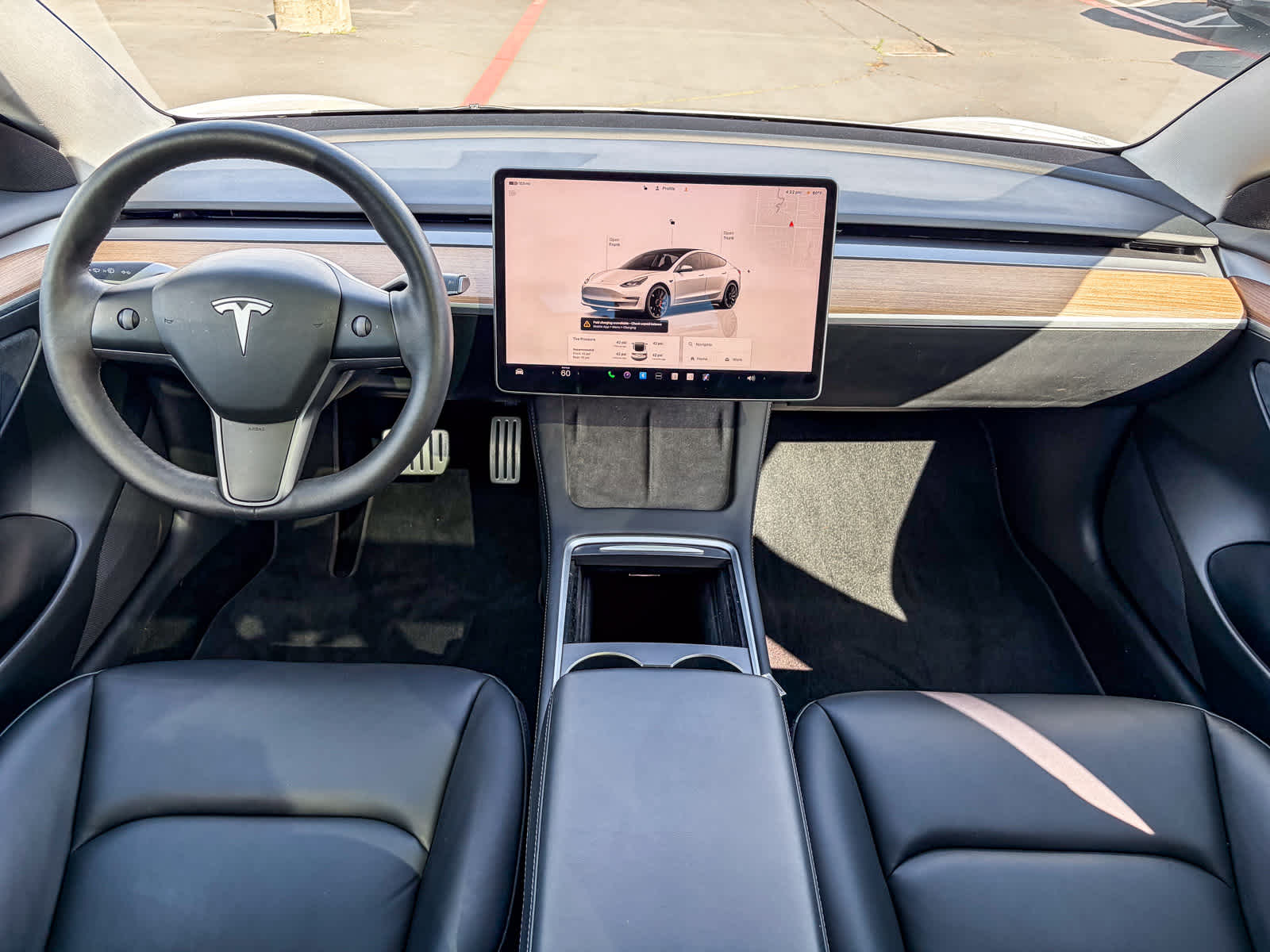 Thumbnail: 2023 Tesla Model 3 - 11