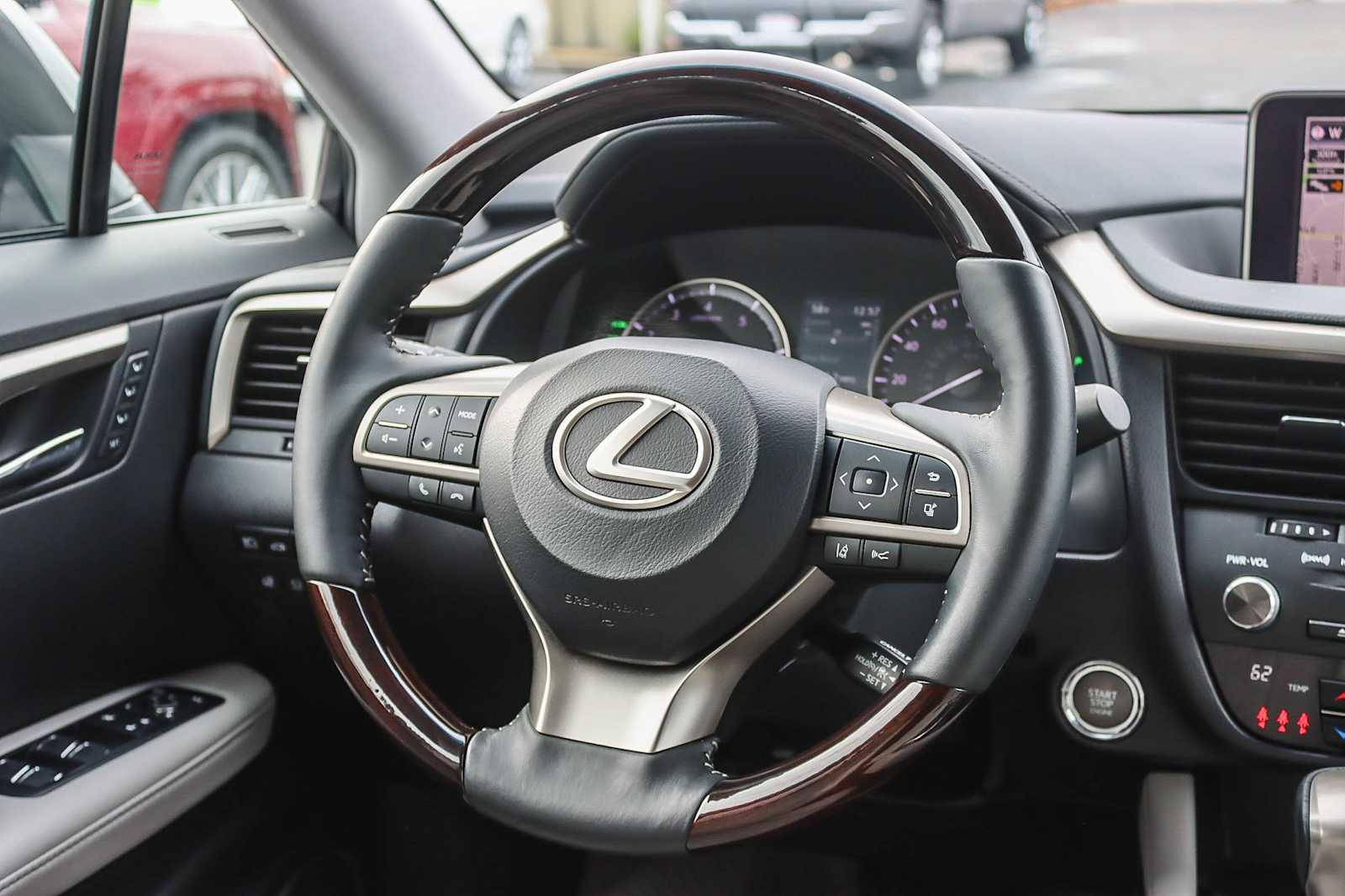 Thumbnail: 2017 Lexus RX - 13