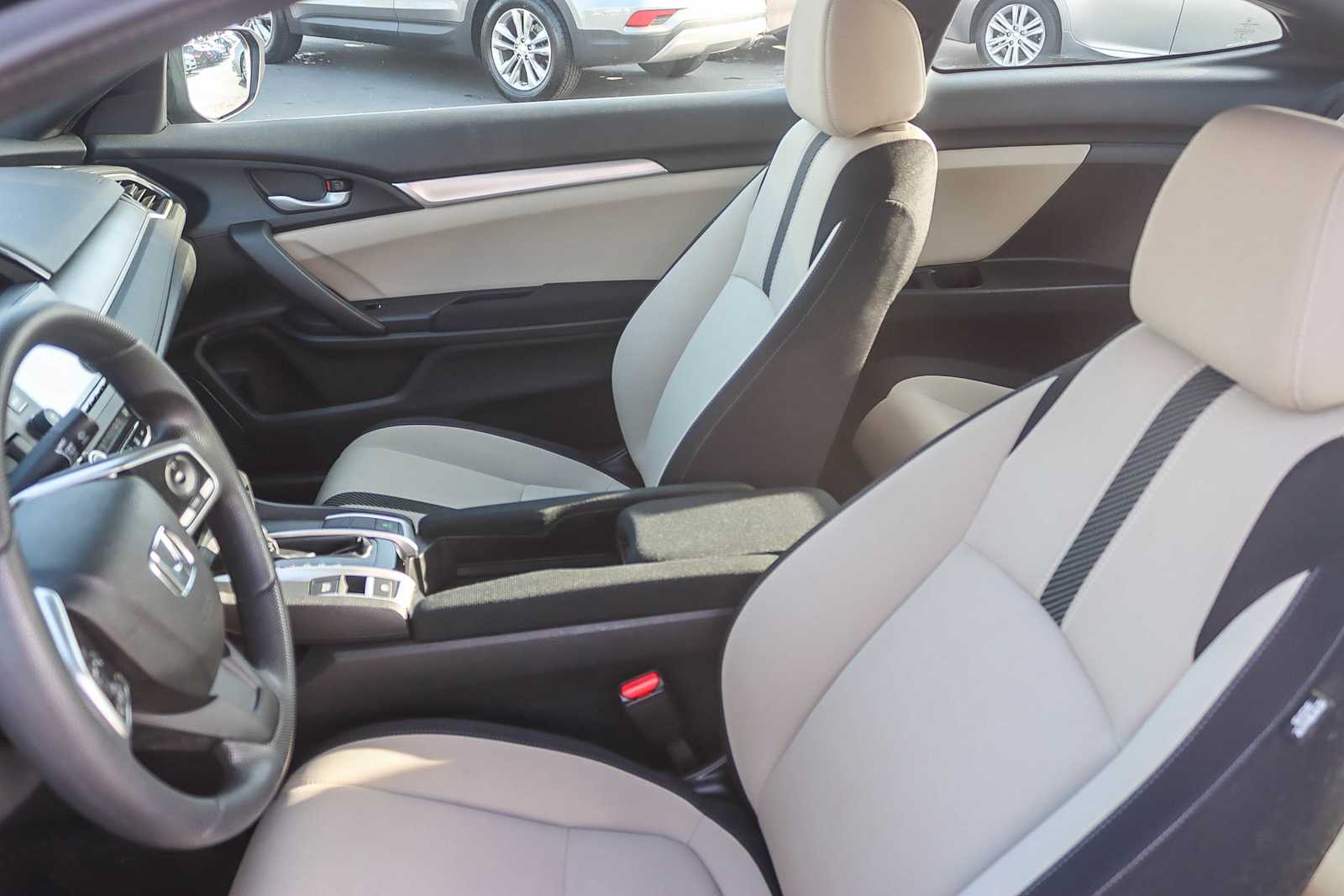 Thumbnail: 2016 Honda Civic - 16