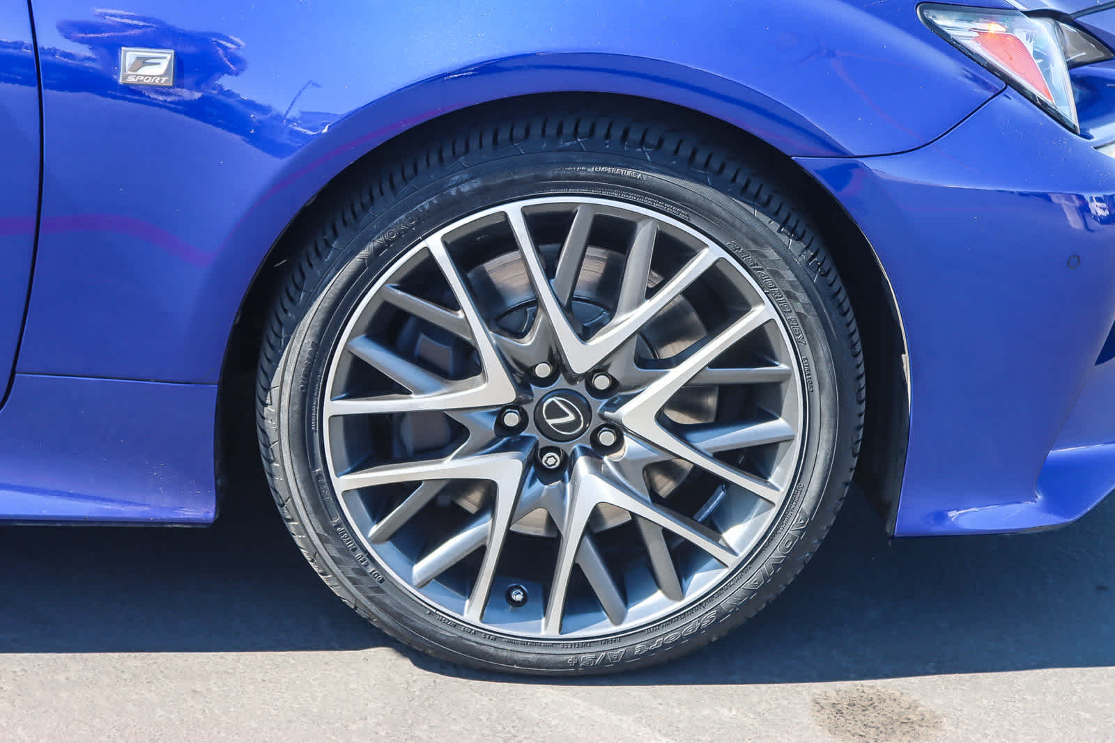 Thumbnail: 2016 Lexus RC - 9