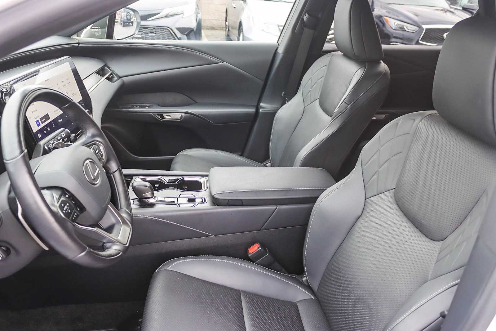 Thumbnail: 2025 Lexus RX - 17