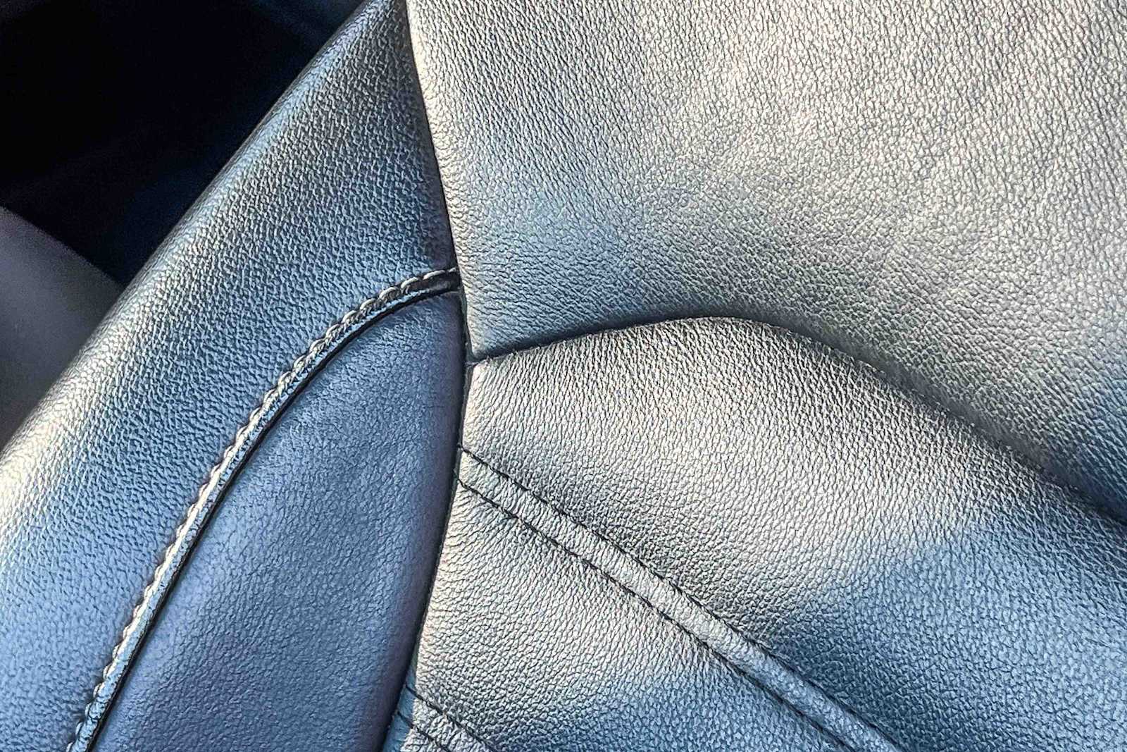 Thumbnail: 2015 Ford Edge - 24