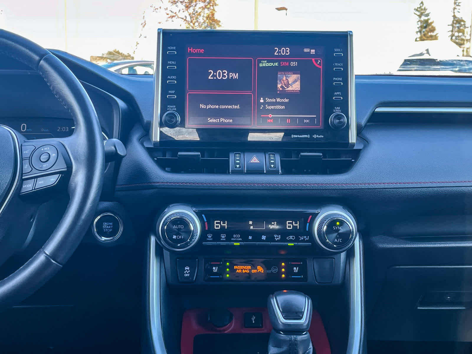 Thumbnail: 2022 Toyota RAV4 - 12