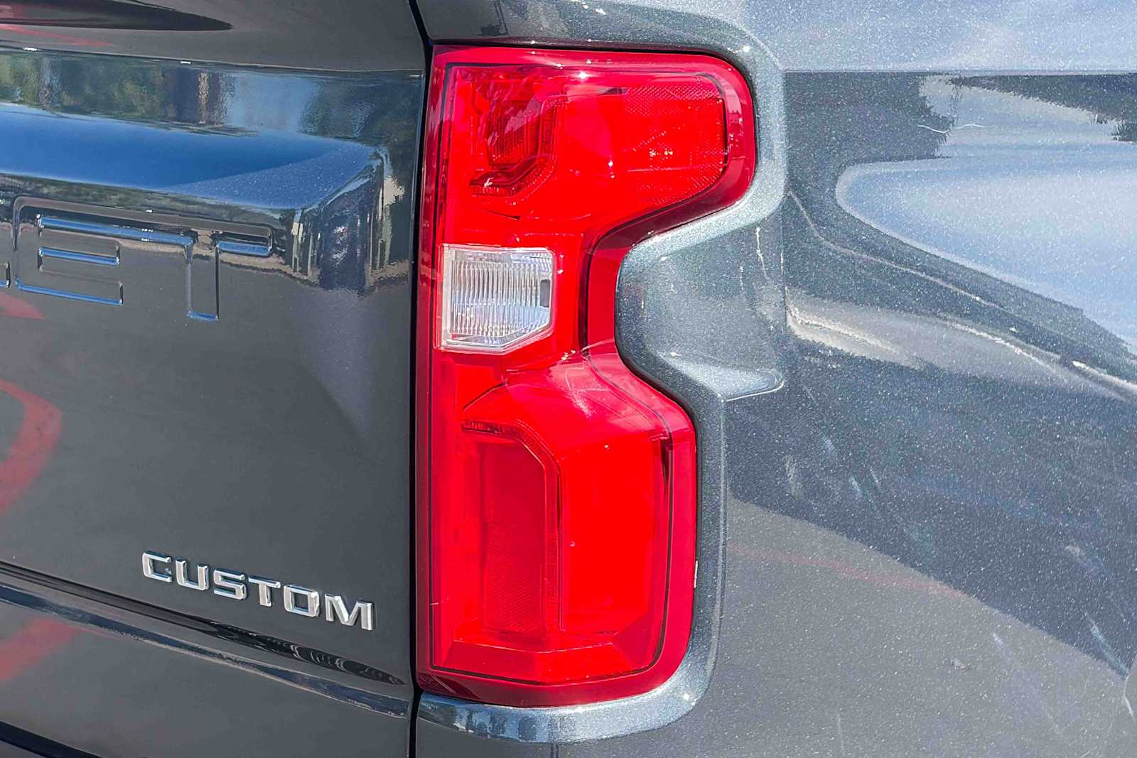 2021 Chevrolet Silverado 1500 Custom photo 3