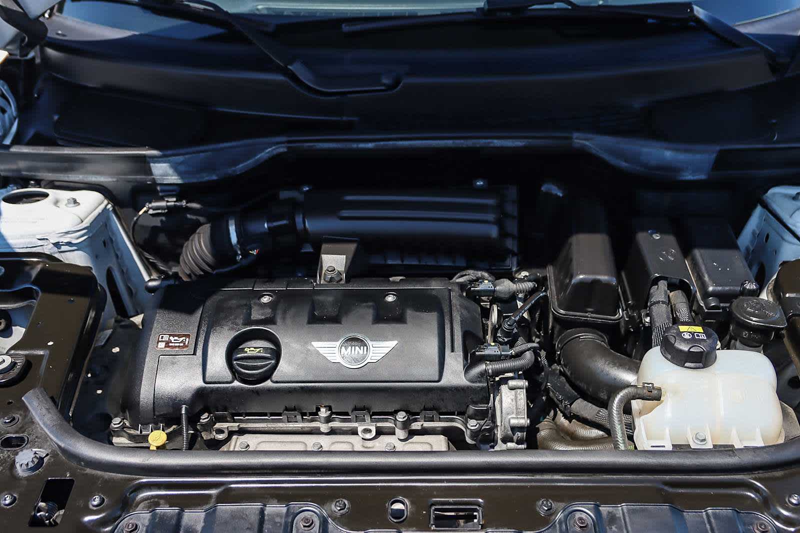 Thumbnail: 2016 MINI Cooper Countryman - 25