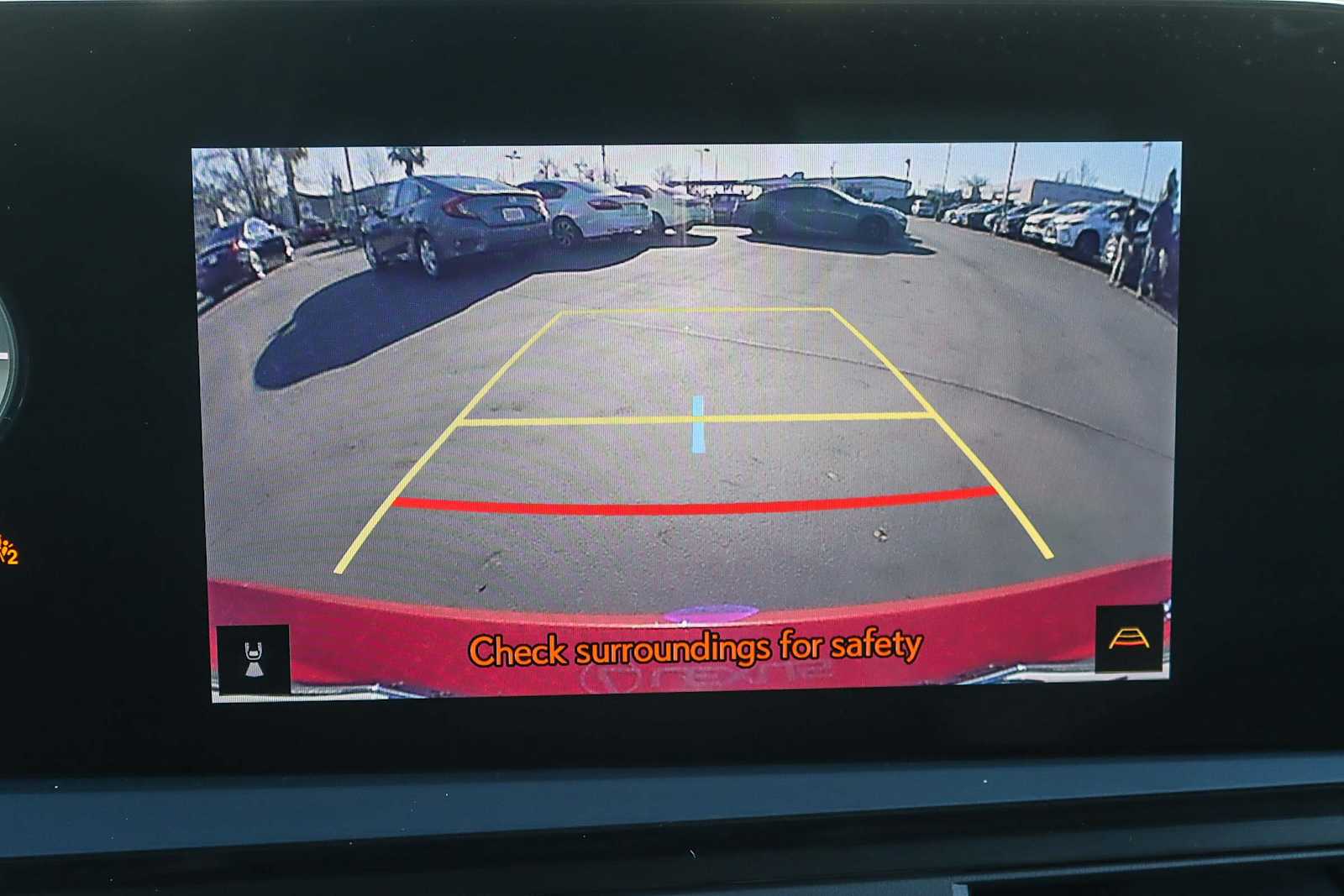 Thumbnail: 2025 Lexus ES - 24