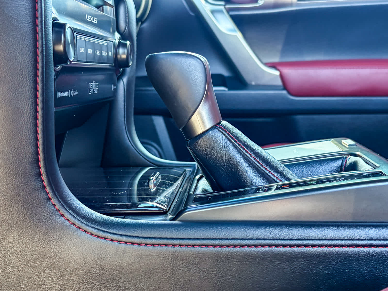 Thumbnail: 2022 Lexus GX - 22