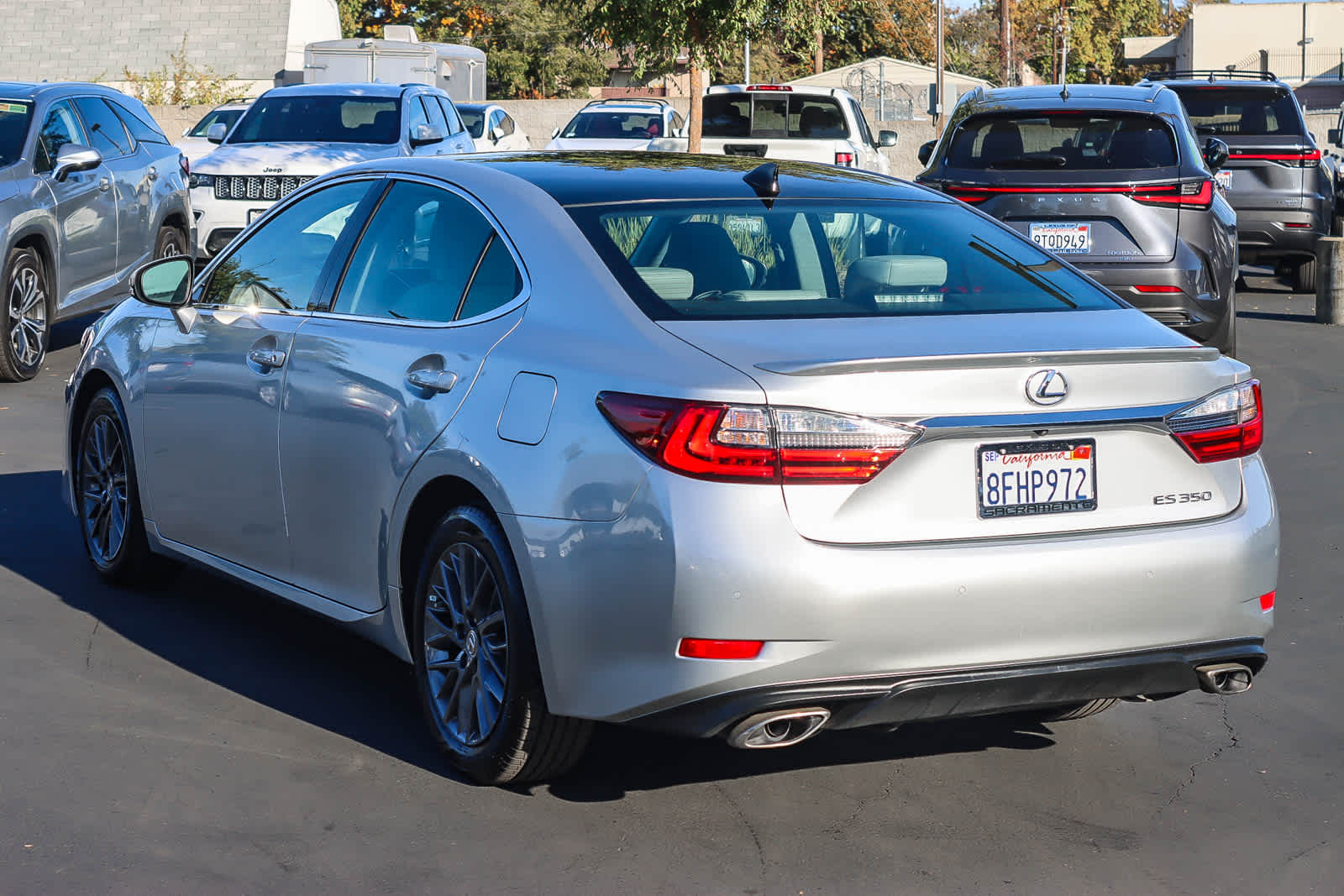 2018 Lexus ES 350 photo 2