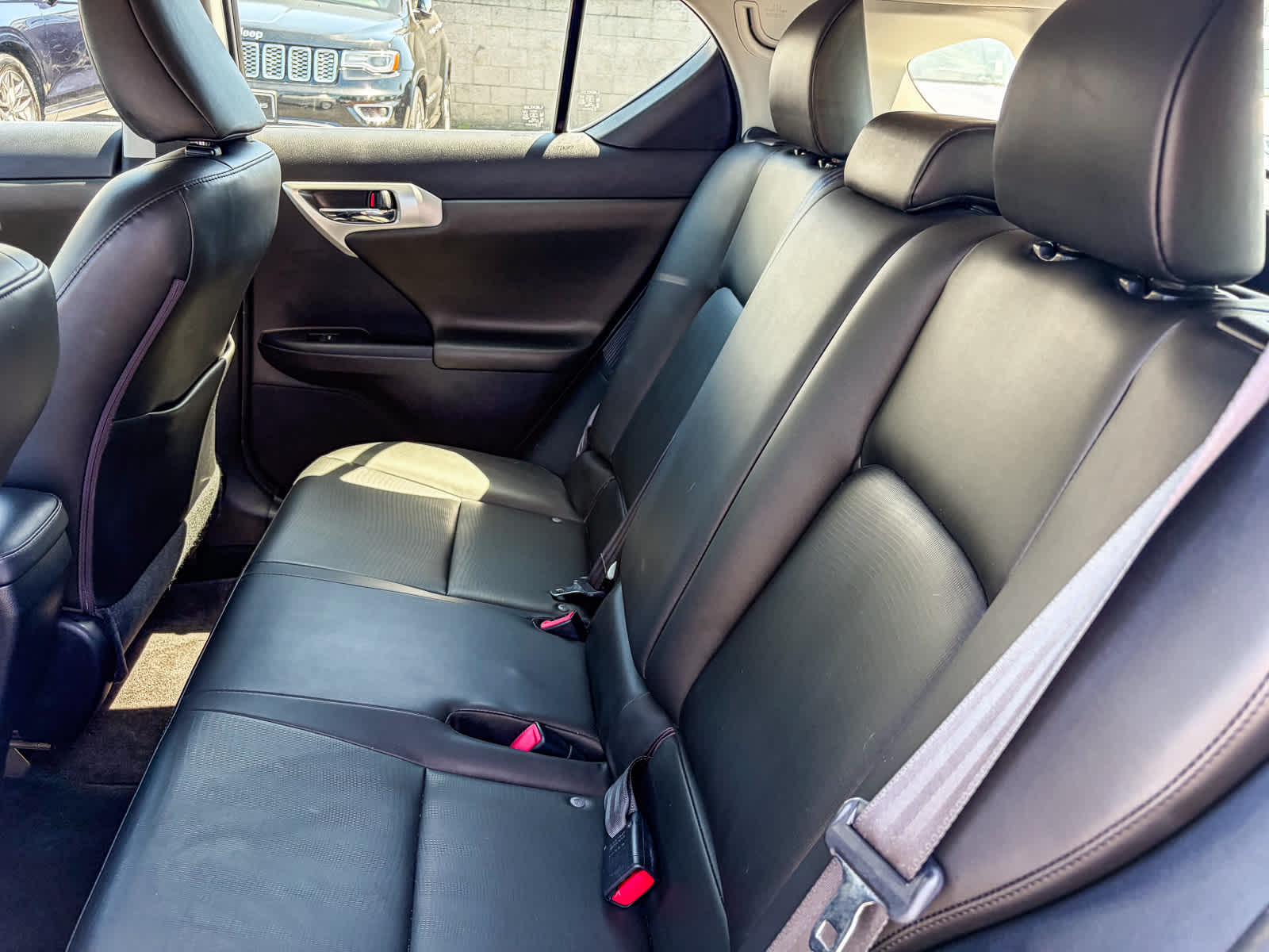 Thumbnail: 2013 Lexus CT - 18