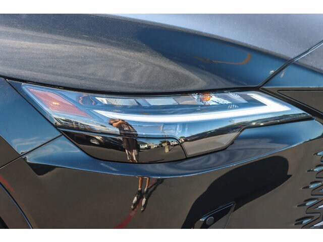 Thumbnail: 2025 Lexus RX - 7