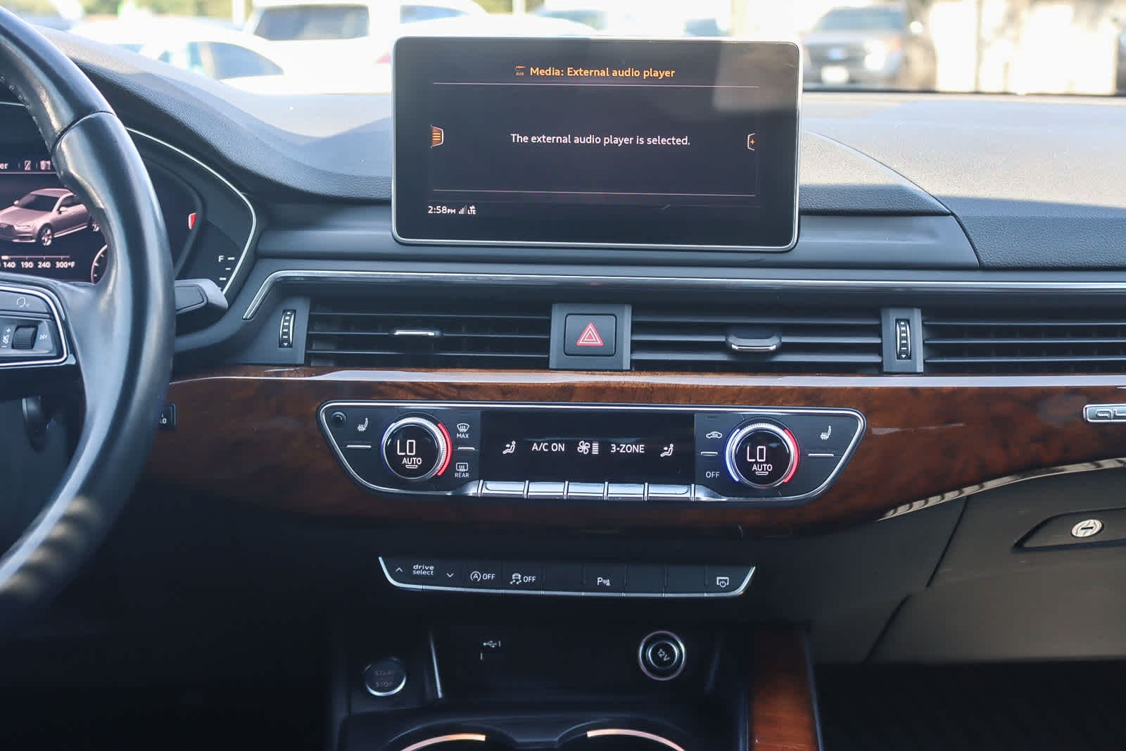 Thumbnail: 2019 Audi A4 - 12