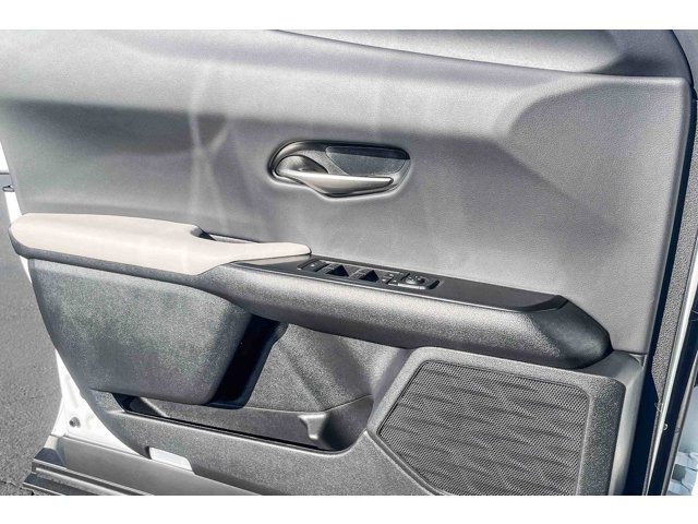 Thumbnail: 2025 Lexus UX - 21