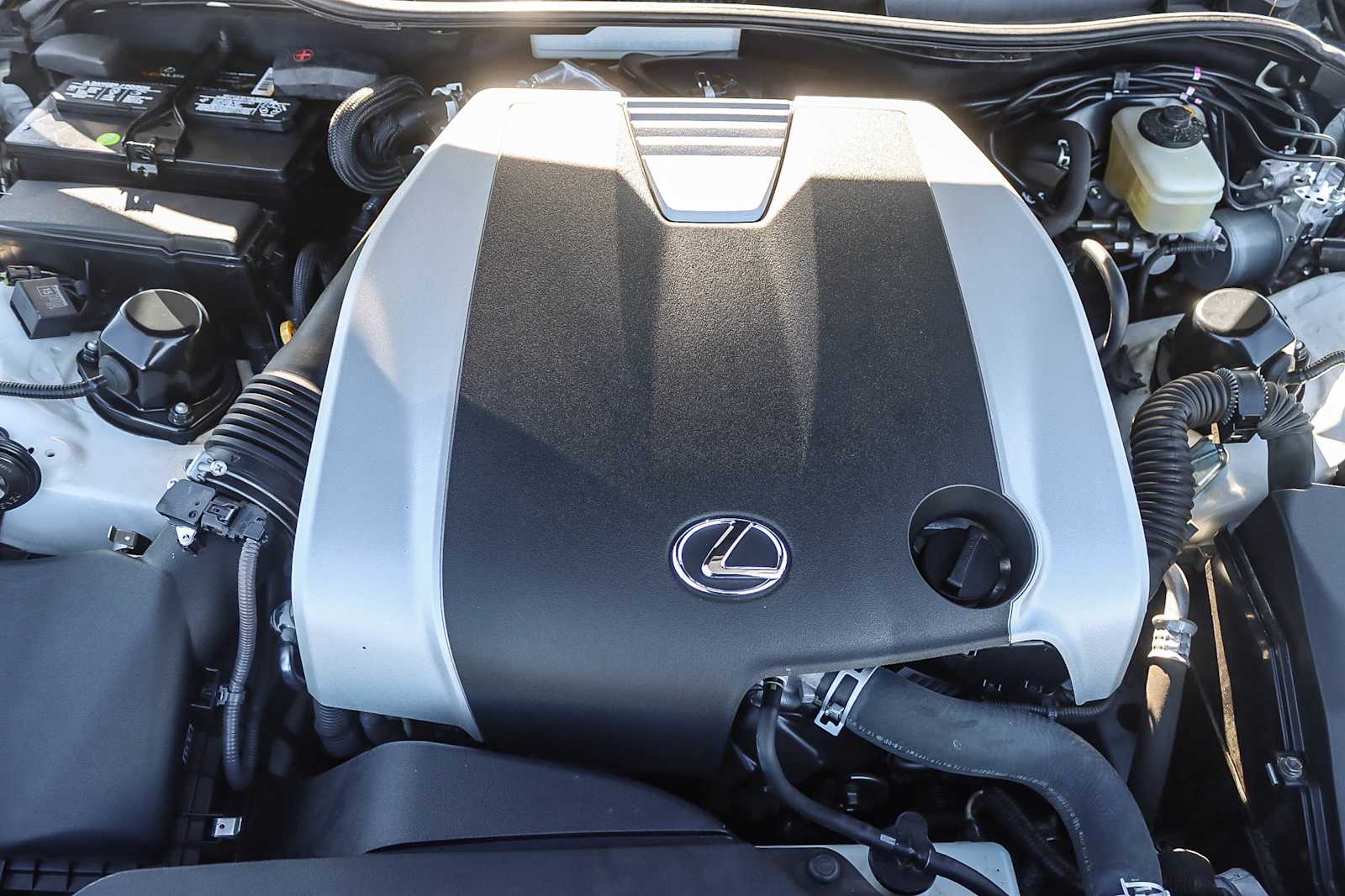 Thumbnail: 2015 Lexus IS - 26