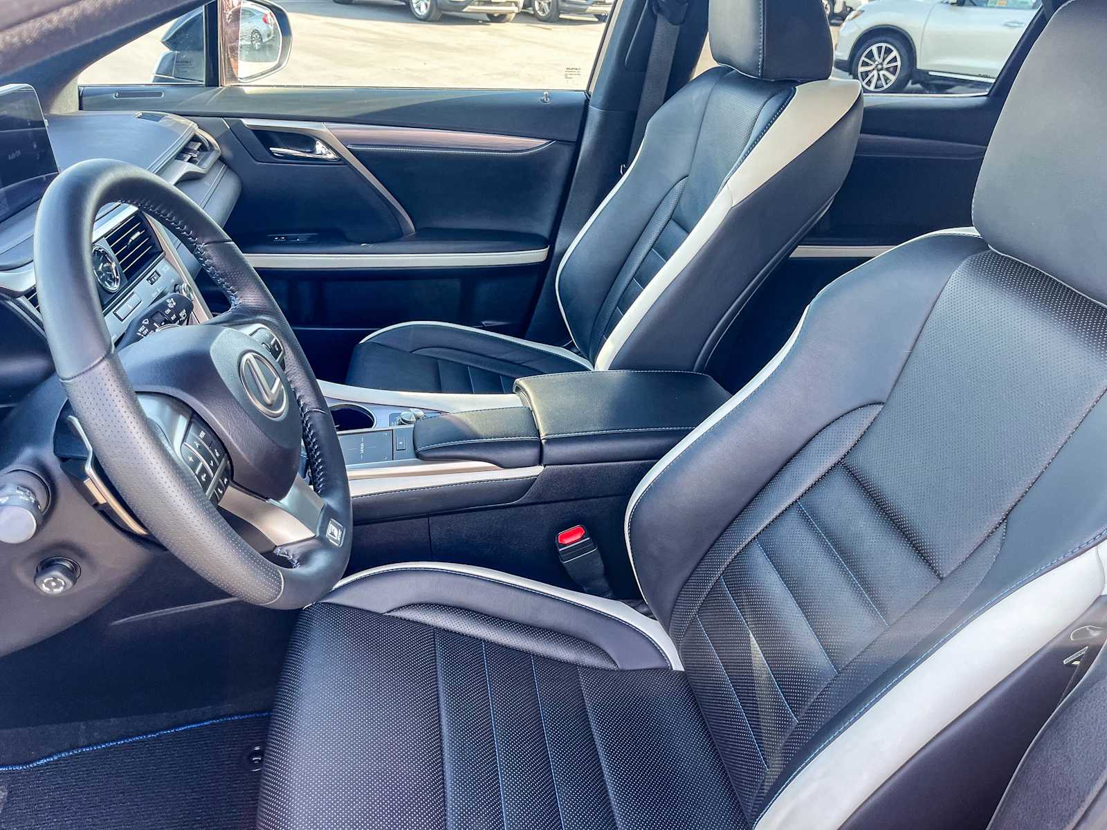 Thumbnail: 2021 Lexus RX - 17