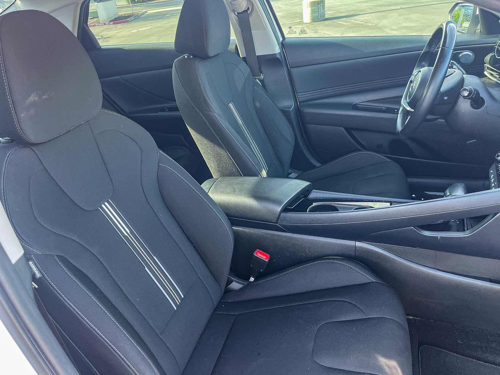 Thumbnail: 2023 Hyundai Elantra - 15