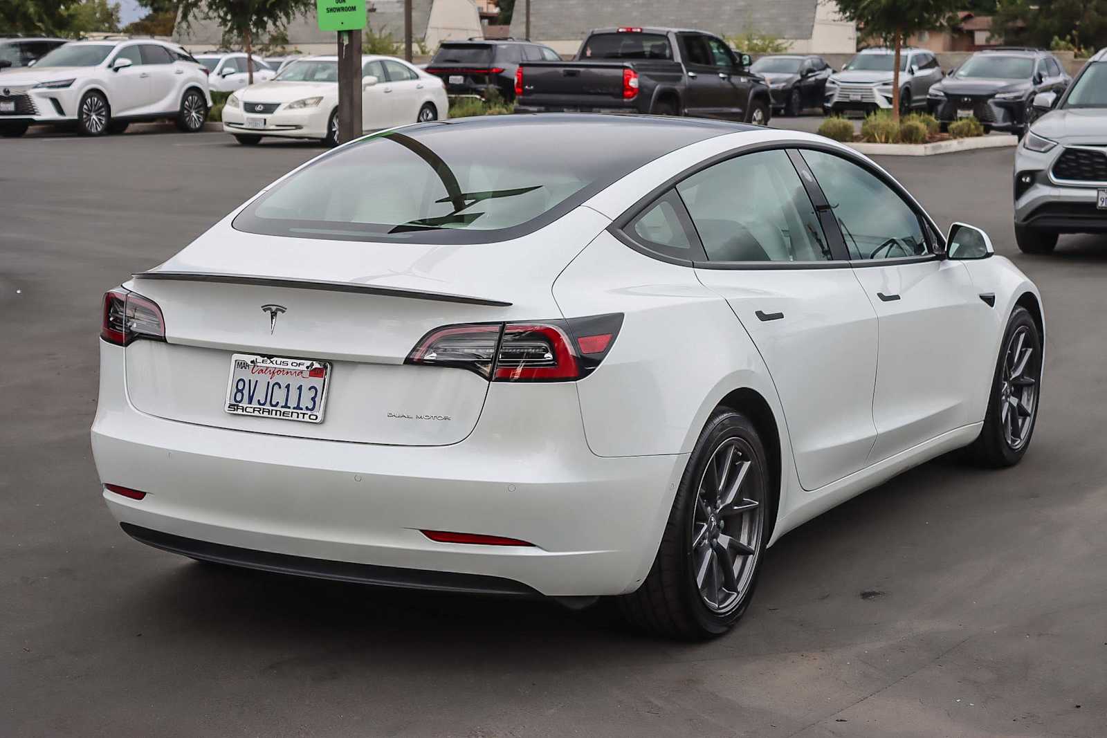 2021 Tesla Model 3 Long Range photo 4