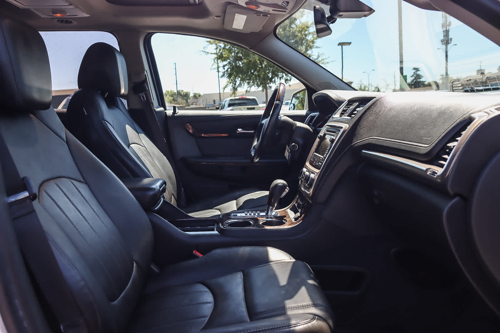 Thumbnail: 2014 GMC Acadia - 15