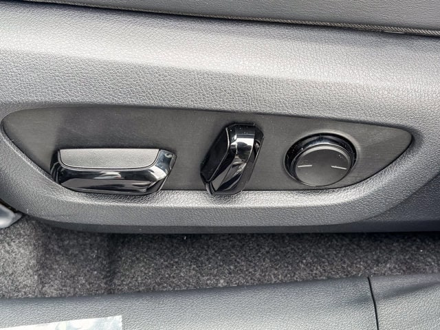 Thumbnail: 2026 Lexus RX - 22