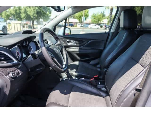 Thumbnail: 2015 Buick Encore - 21