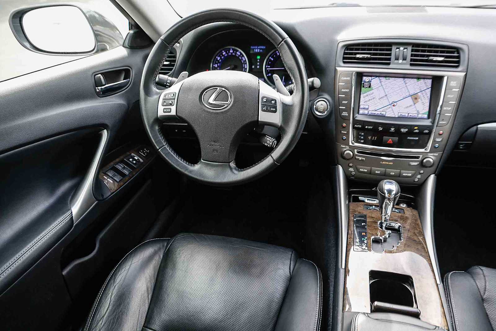 Thumbnail: 2012 Lexus IS - 15