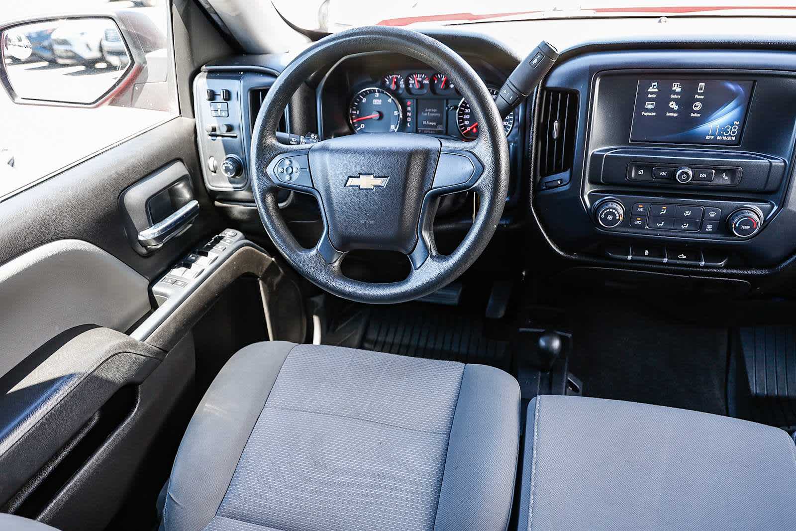 Thumbnail: 2018 Chevrolet Silverado 1500 - 41