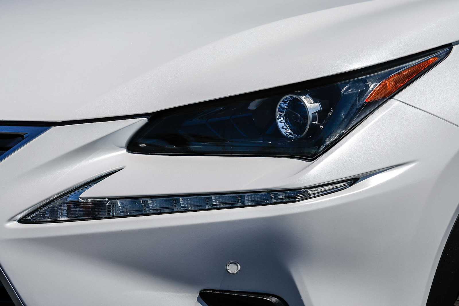 Thumbnail: 2018 Lexus NX - 8