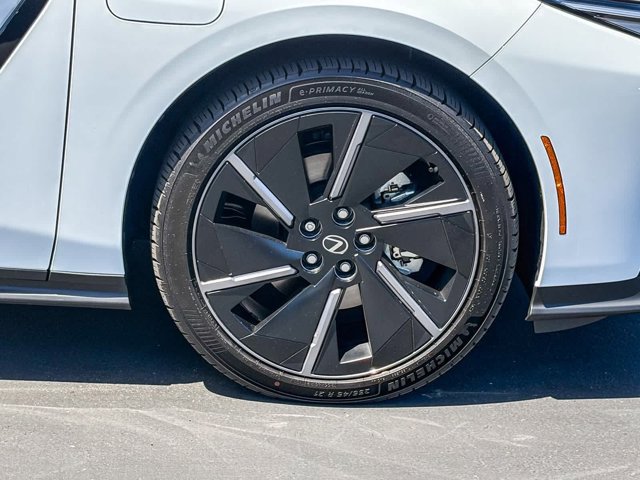 2026 Lexus ES BEV 500e Premium AWD - Photo 9