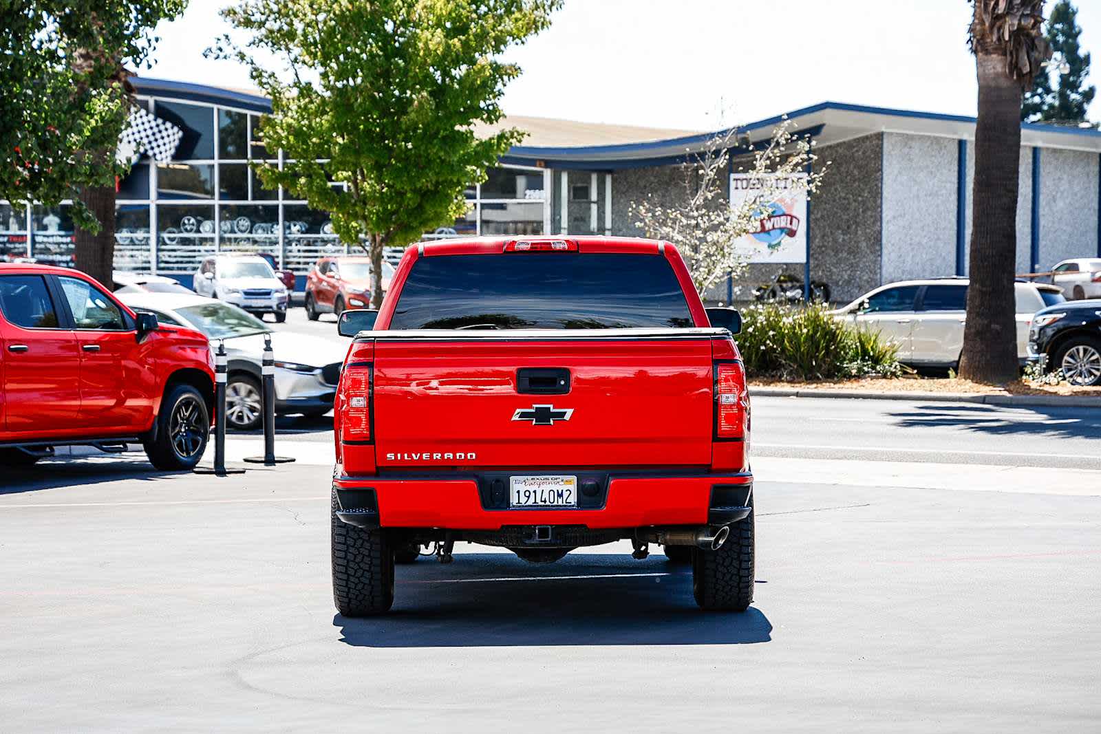 Thumbnail: 2018 Chevrolet Silverado 1500 - 7