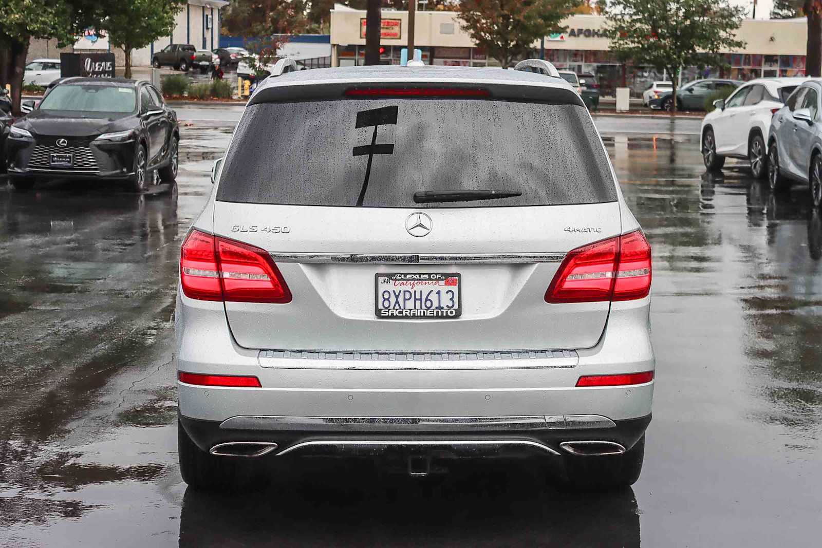 2018 Mercedes Benz GLS 450 4MATIC photo 3