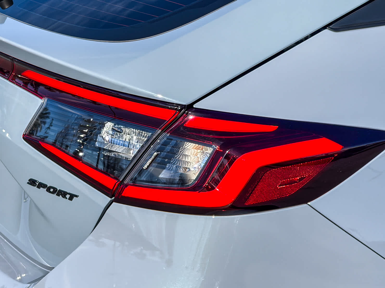 2022 Honda Civic Sport photo 3