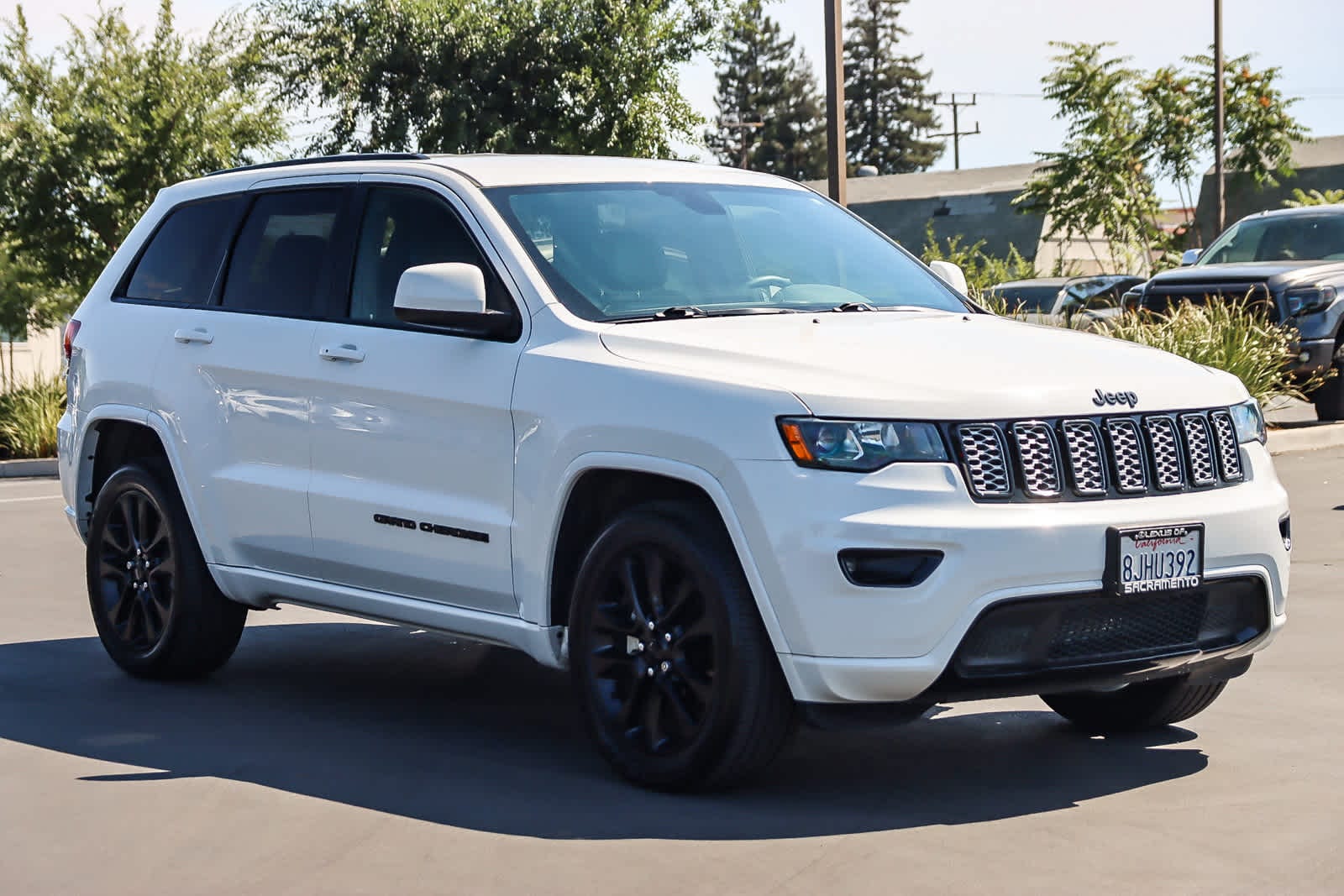 Thumbnail: 2019 Jeep Grand Cherokee - 5
