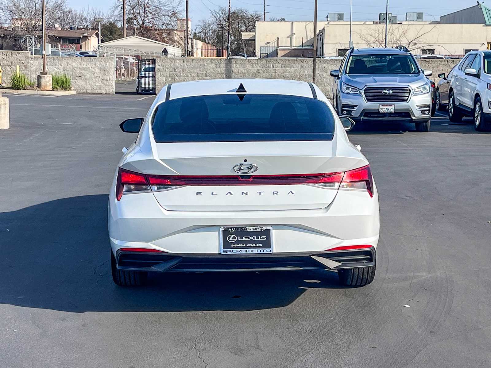 Thumbnail: 2023 Hyundai Elantra - 3