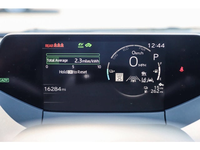 2024 Toyota Prius Prime SE 21