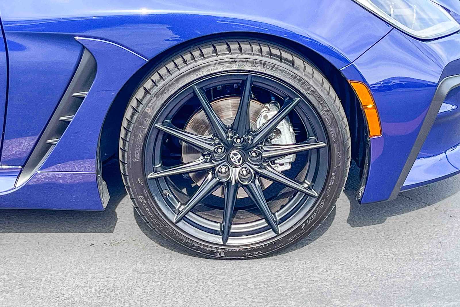 Thumbnail: 2024 Toyota GR86 - 9