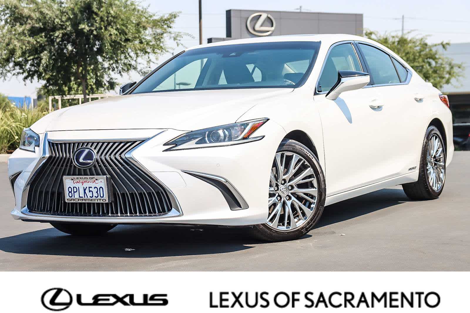 Thumbnail: 2019 Lexus ES - 3