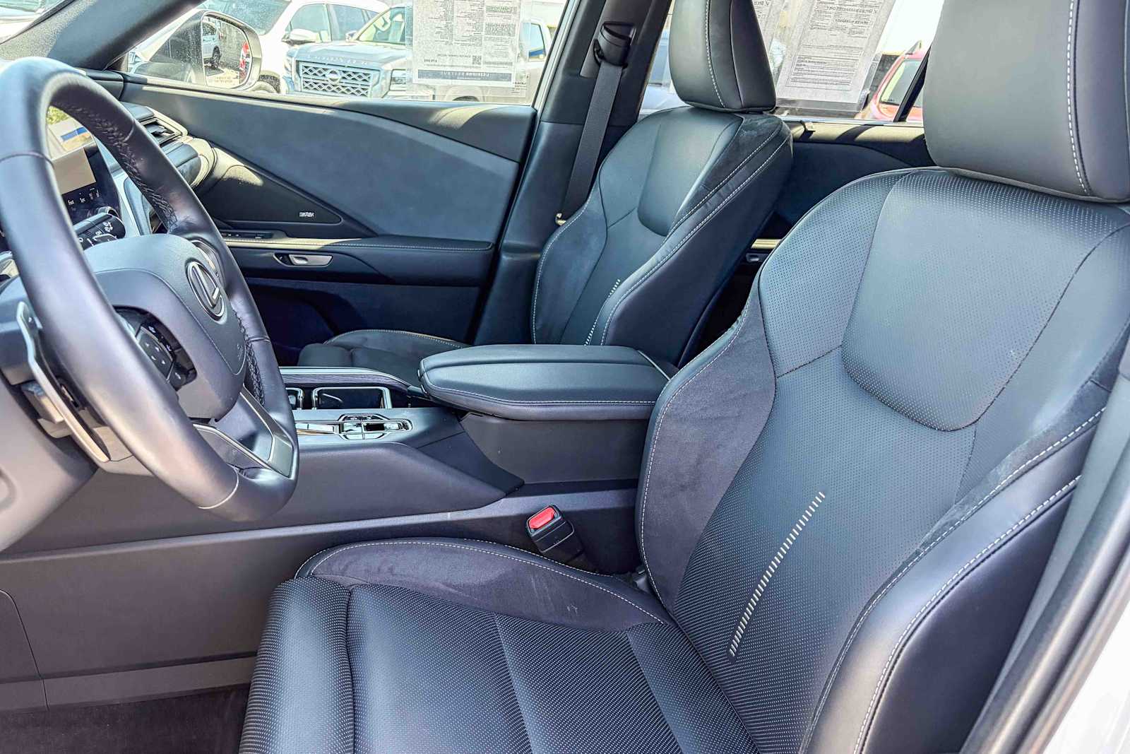 Thumbnail: 2025 Lexus TX - 16