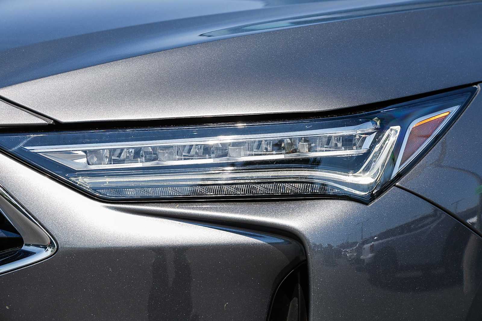 Thumbnail: 2023 Acura MDX - 8