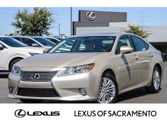 2013 Lexus ES 350 Hero Image