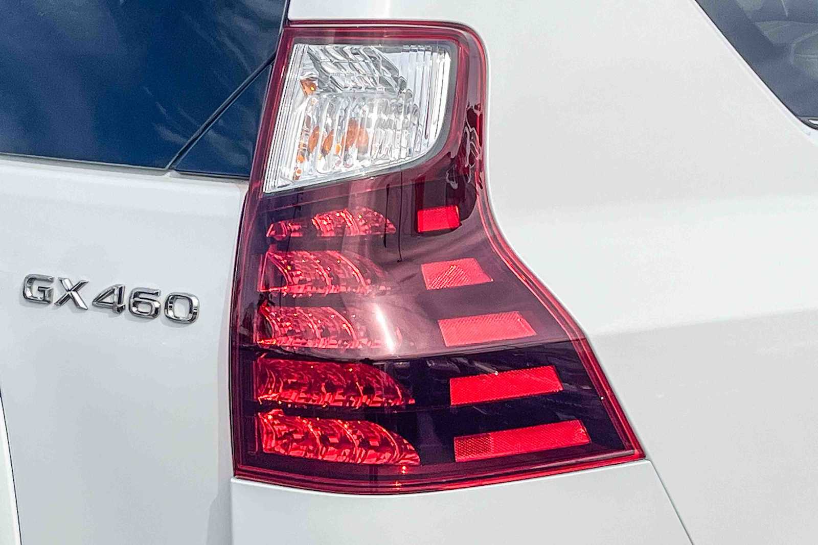 Thumbnail: 2018 Lexus GX - 8