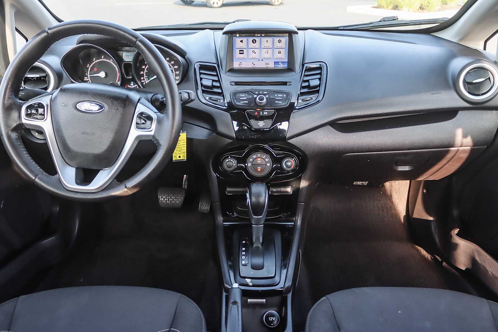 Thumbnail: 2016 Ford Fiesta - 11